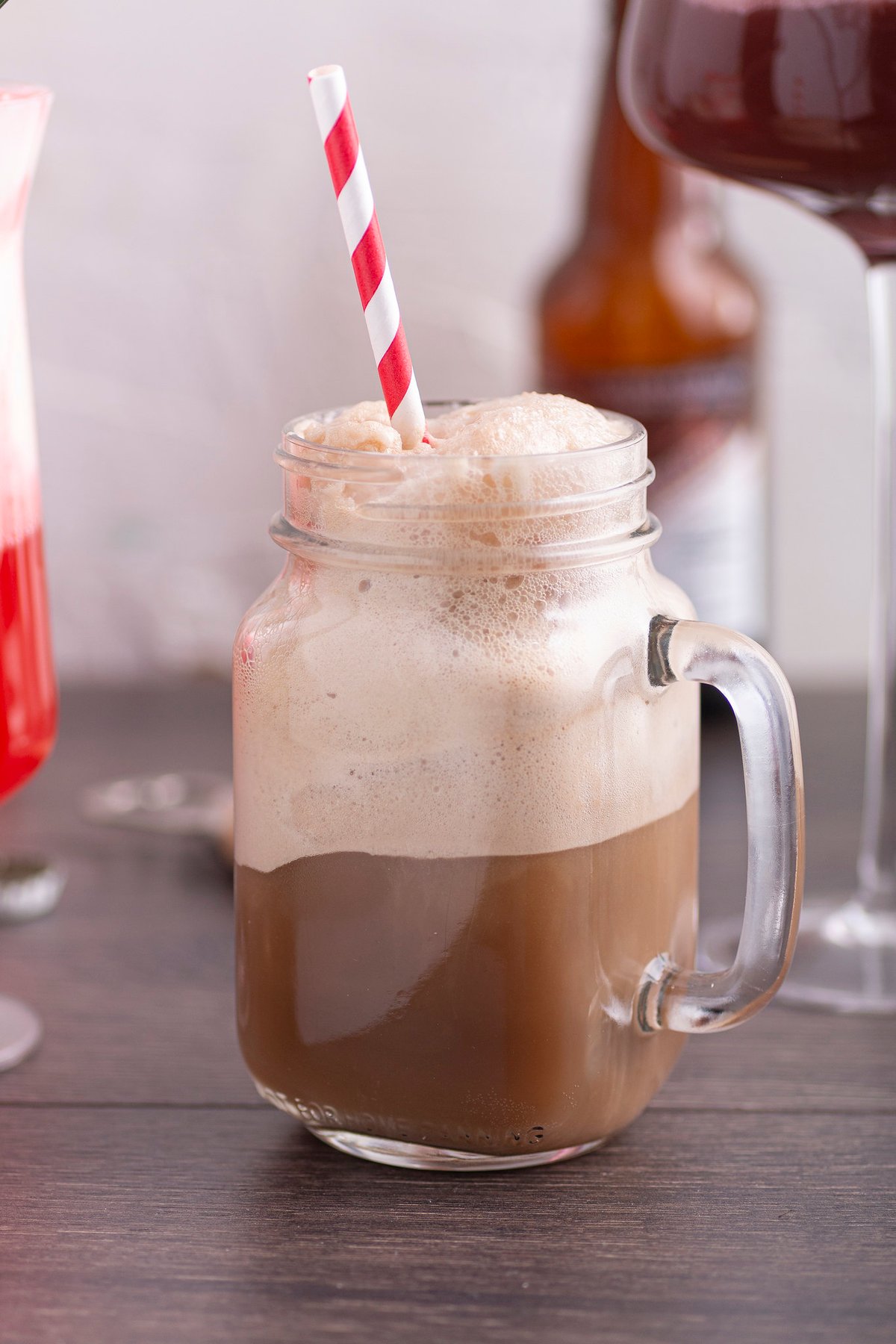 5 Fun & Tasty Boozy Ice Cream Float Recipes