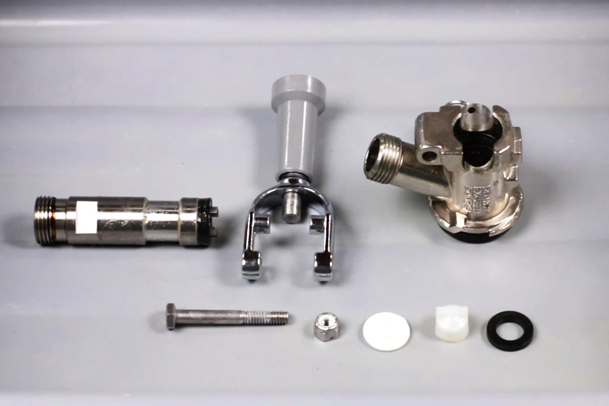 How To Clean Draft Beer Keg Couplers