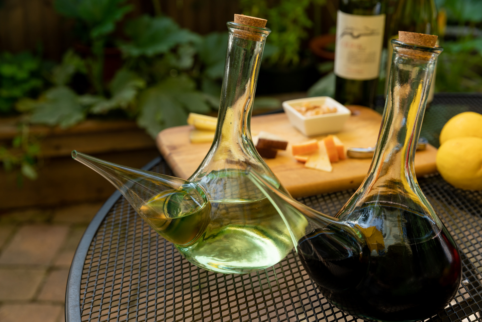 Drink Like A Spaniard 3 Easy Ways To Use The Porron