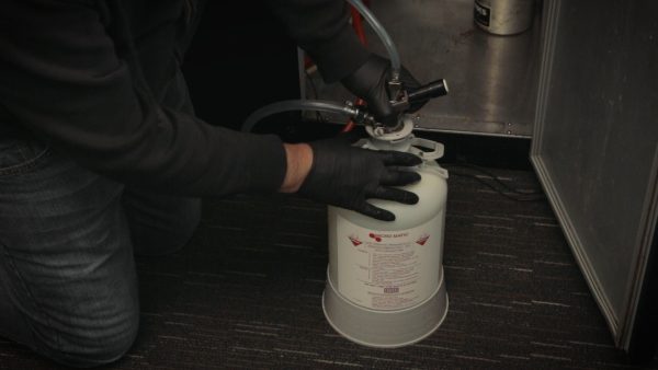 how to clean beer lines with a cleaning keg, step 3
