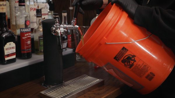how to clean beer lines with a cleaning keg, step 5